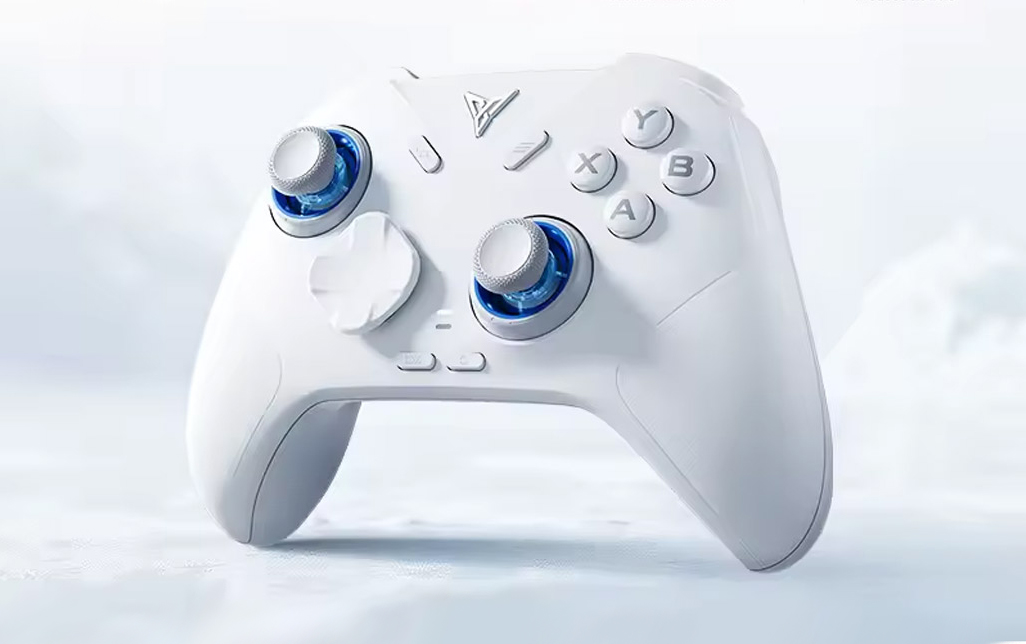 Беспроводной геймпад Flydigi Direwolf 4 с откликом 1000 Гц и датчиками Холла